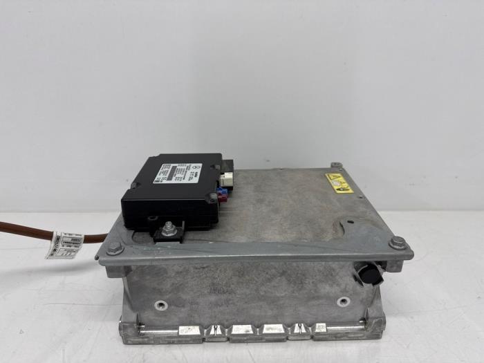 Acculader Mercedes C-Klasse