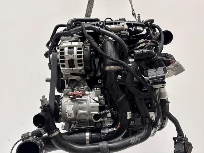 Motor Volkswagen Golf