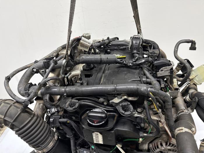 Motor van een Nissan NP 300 Navara (D23) 2.3 dCi 16V 4x4 2019