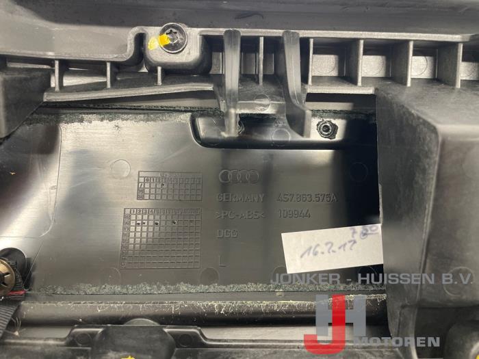 Stijlbekleding midden-links Audi R8 - Foto 7