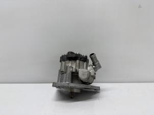 Gebruikte Stuurpomp Audi R8 Spyder (4S9/4SR) 5.2 V10 40V FSI Prijs op aanvraag aangeboden door Jonker - Huissen B.V.