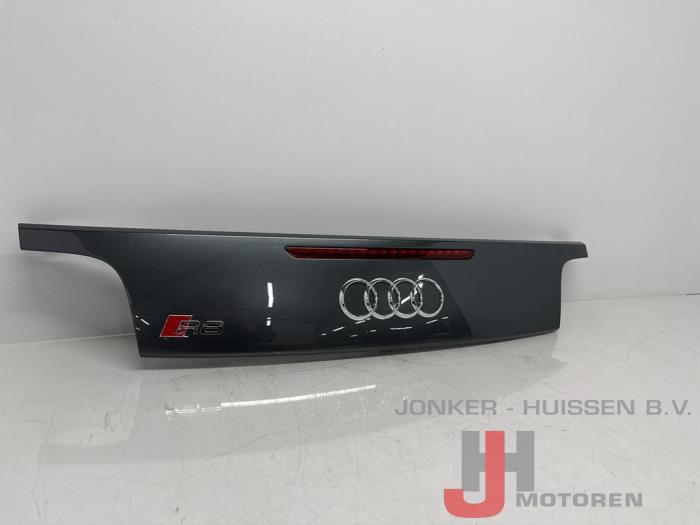 Achterklep Audi R8 - Fotoğraf 2