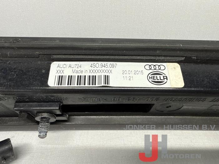 Extra Remlicht midden Audi R8 - Foto 3
