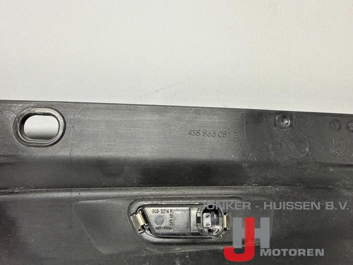 Afdekplaat motor Audi R8 - Fotoğraf 3
