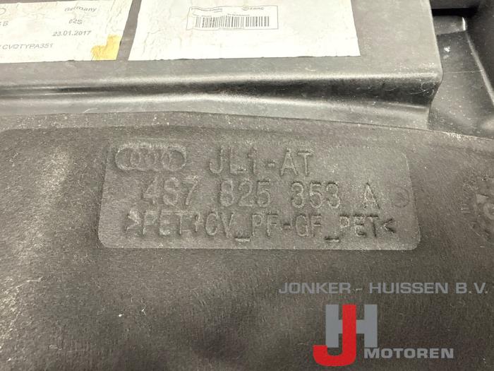Afdekplaat motor Audi R8 - Fotoğraf 3