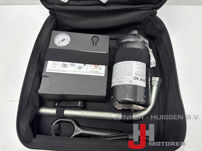 Banden reparatieset Audi R8 - Photo 3