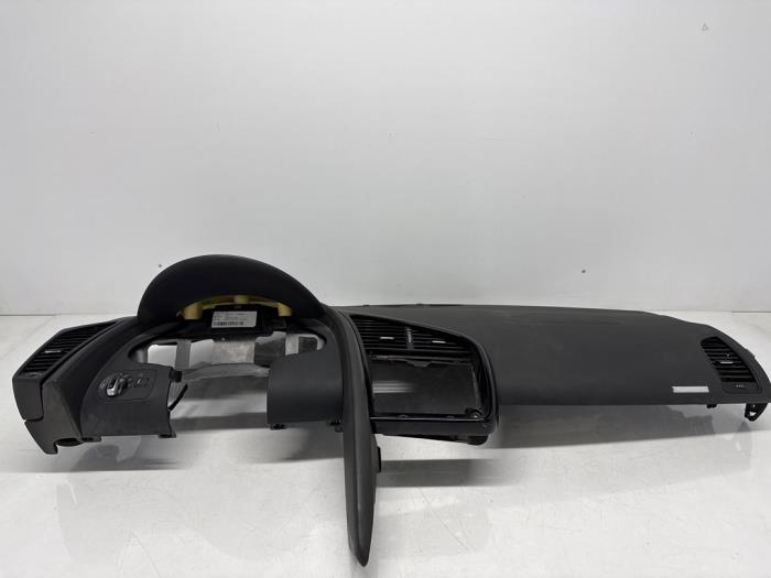Dashboard Audi R8