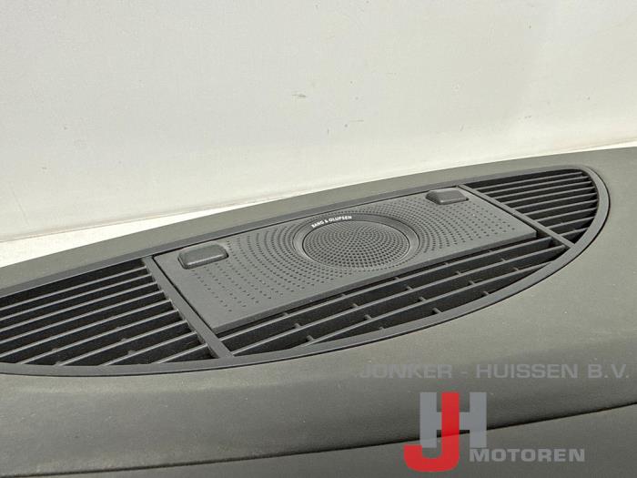 Dashboard Audi R8 - Fotoğraf 5