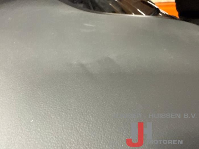 Dashboard Audi R8 - Fotoğraf 11