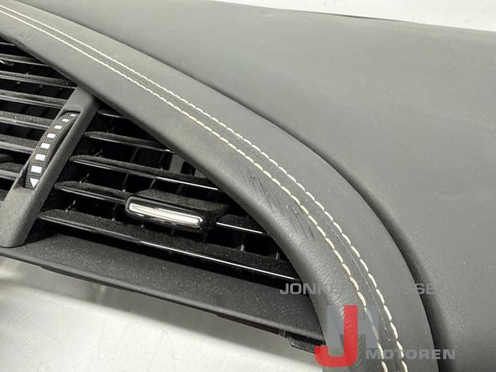 Dashboard Audi R8 - 照片 3