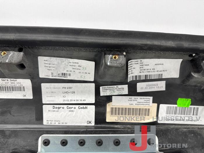 Dashboard Audi R8 - Photo 7