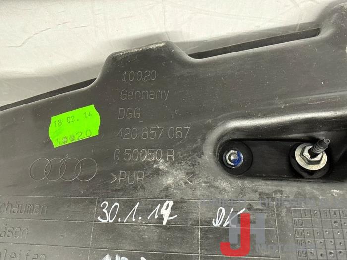 Dashboard Audi R8 - Photo 10