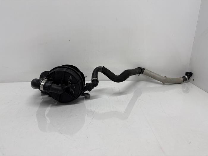 Secundaire Pomp Audi R8