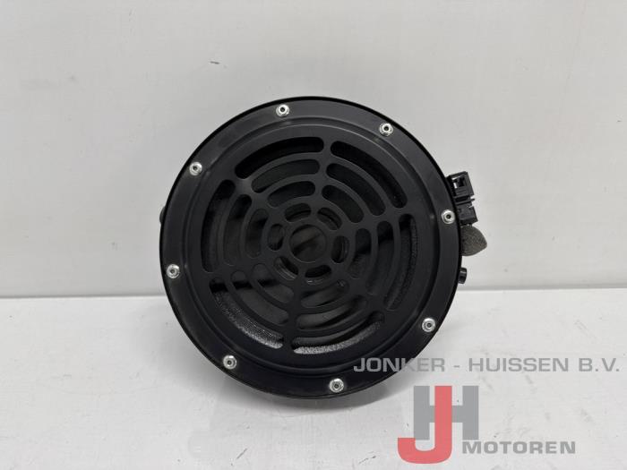 Subwoofer Audi R8 - صورة 2