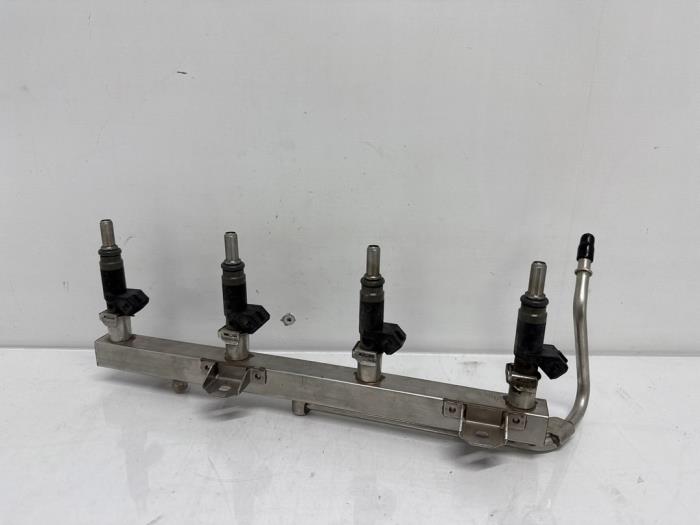 Injector (benzine injectie) BMW 1-Serie
