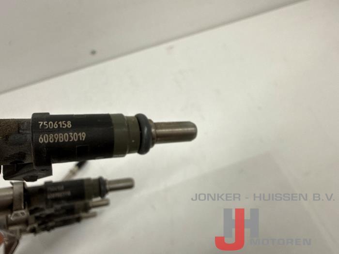 Injector (benzine injectie) BMW 1-Serie N45B16A - Фото 4