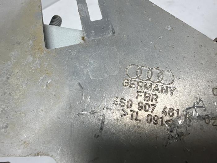 Steun (diversen) van een Lamborghini Huracan 5.2 V10 LP 610-4 2015