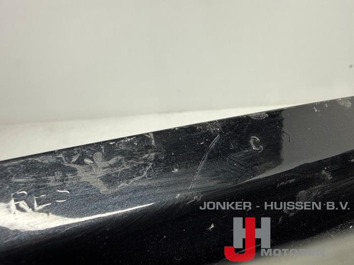 Scherm links-voor Audi R8 - صورة 3