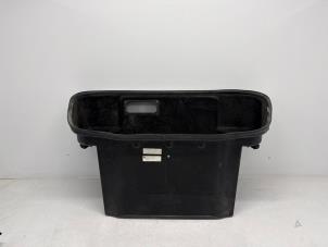 Gebruikte Bekleding bagageruimte Lamborghini Huracan 5.2 V10 LP 610-4 Prijs op aanvraag aangeboden door Jonker - Huissen B.V.