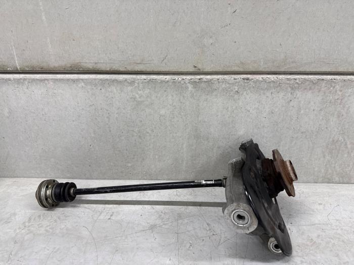 Fusee houder links-voor Audi R8