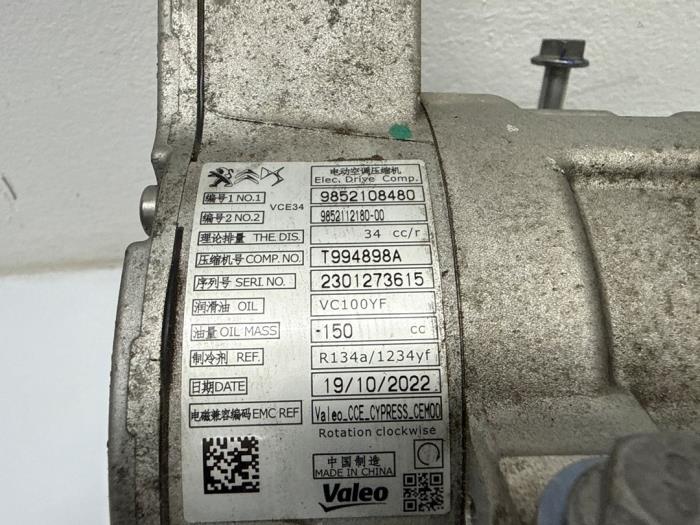 Aircopomp van een Opel Astra L (F3/FB/FM/FP) 1.6 GSe Plug-in Hybrid Turbo 16V 2022