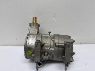 Gebruikte Aircopomp Opel Astra L (F3/FB/FM/FP) 1.6 GSe Plug-in Hybrid Turbo 16V Prijs op aanvraag aangeboden door Jonker - Huissen B.V.