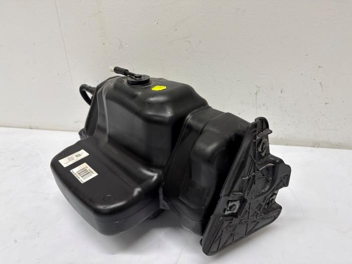 Adblue tank Iveco New Daily