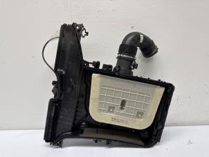 Gebruikte Luchtfilterhuis Audi Q7 (4MB/4MG) 3.0 TDI V6 24V Prijs op aanvraag aangeboden door Jonker - Huissen B.V.