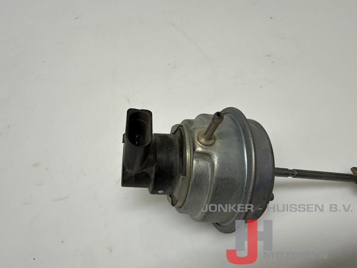 Actuator mechanisch (Turbo) Volkswagen Golf - Foto 2
