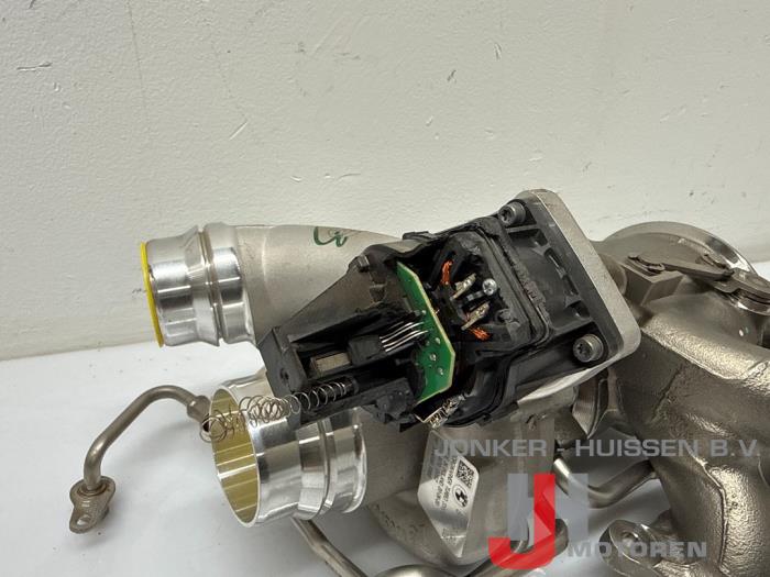 Turbo BMW X5 - Foto 2