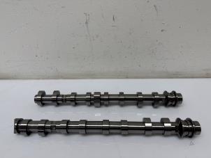 Nieuwe Nokkenas BMW X5 (F15) xDrive 40e 2.0 Prijs € 544,50 Inclusief btw aangeboden door Jonker - Huissen B.V.