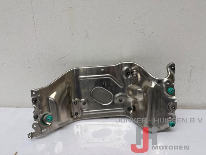 Afdekplaat motor BMW M5 S63B44B - Foto 3