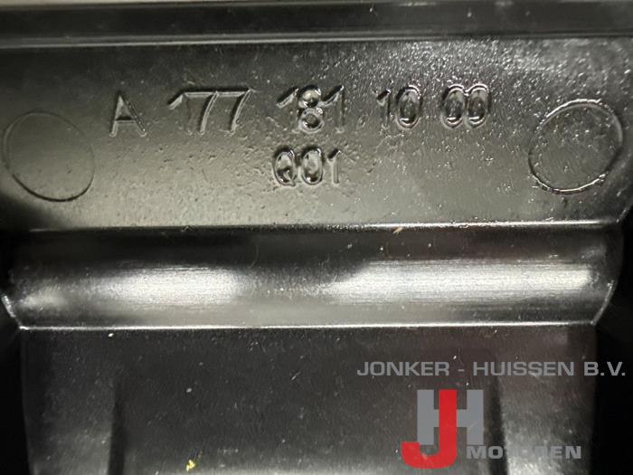 Carterpan Mercedes E-Klasse 177980 - Photo 7