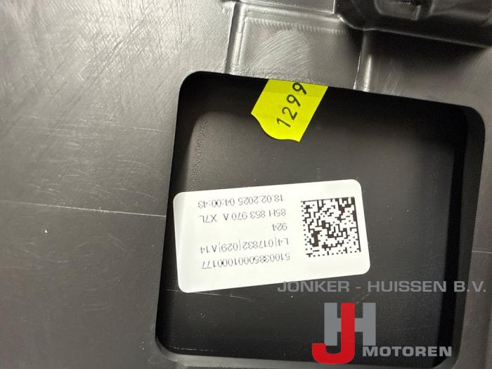 Portierlijst Audi E-Tron - Fotoğraf 4
