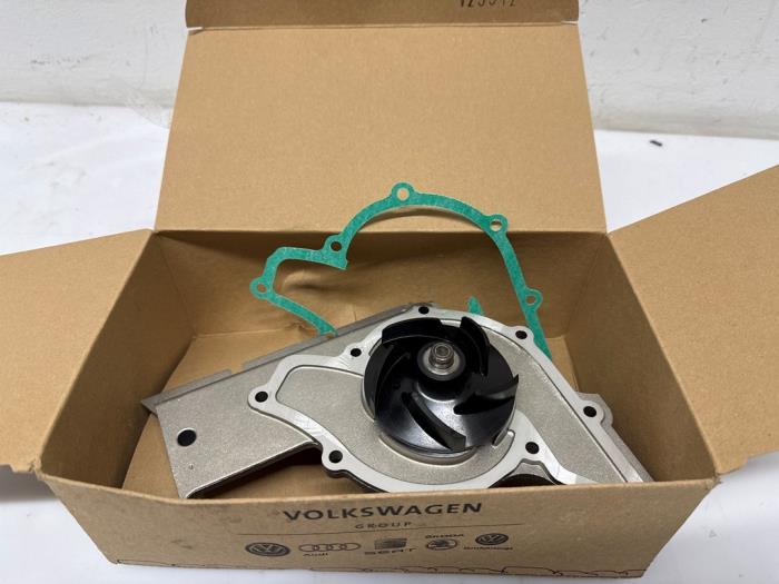 Waterpomp Audi A6