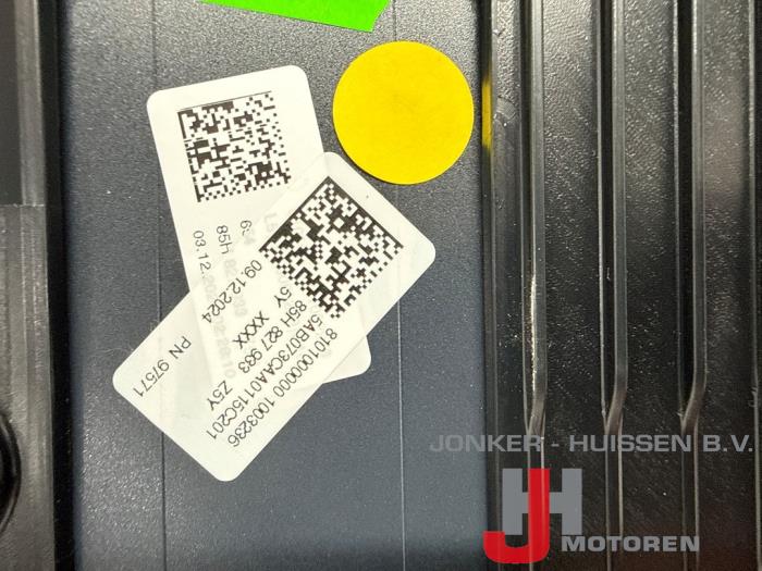 Achterspoiler Audi Q6 - Fotoğraf 4