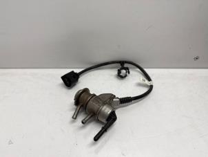 Nieuwe Adblue injector Volkswagen Crafter (SY) 2.0 TDI RWD Prijs € 151,25 Inclusief btw aangeboden door Jonker - Huissen B.V.