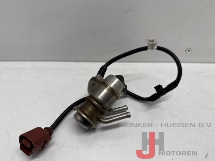 Adblue injector Audi Q3 DFG - 照片 2