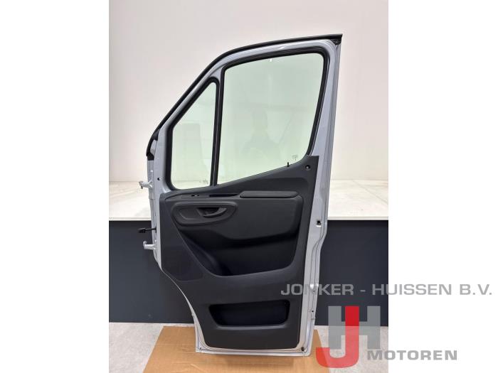Portier 4Deurs rechts-voor Mercedes Sprinter - Photo 2