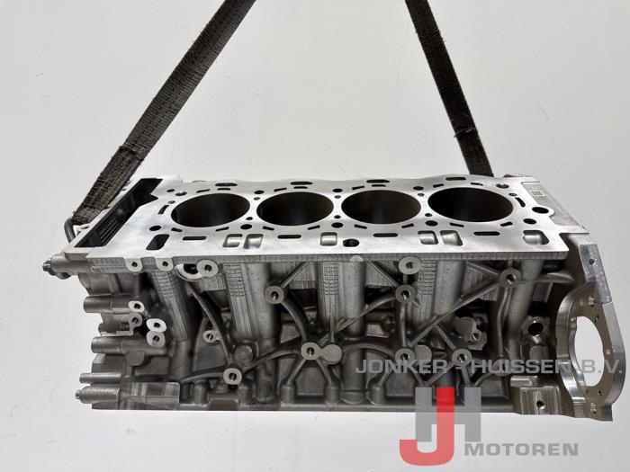 Motor Onderblok BMW M5 S63B44B - Фото 6