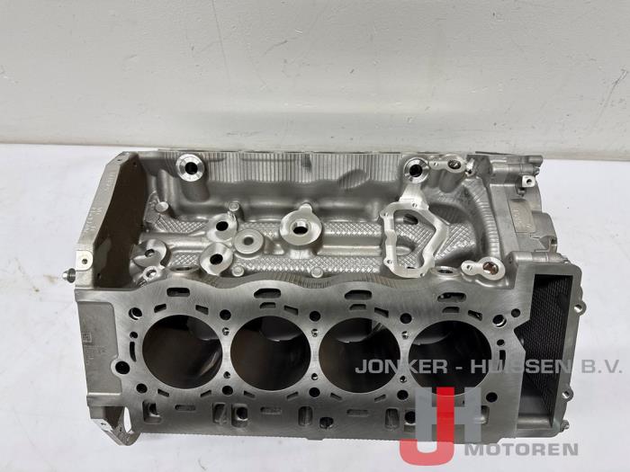 Motor Onderblok BMW M5 S63B44B - Фото 10