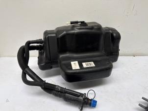 Nieuwe Tank adblue Iveco New Daily VI 33S14, 35C14, 35S14 Prijs op aanvraag aangeboden door Jonker - Huissen B.V.