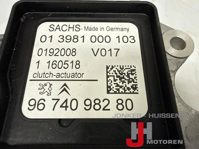 Schakelrobot Peugeot 208 - Foto 4