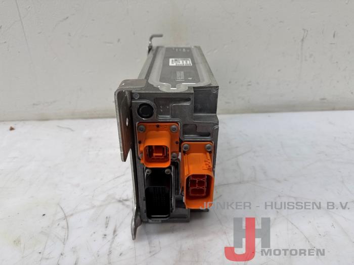 Acculader Audi Q8 - Fotoğraf 3