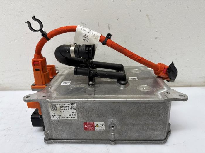 Acculader Audi A3