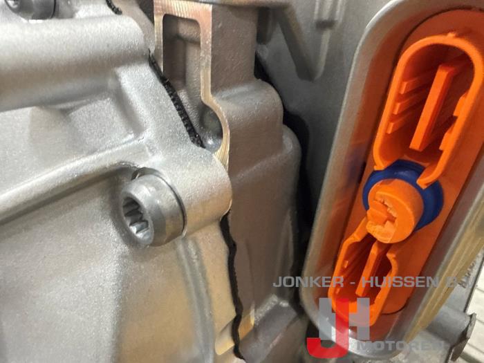 Elektromotor elektrische auto Audi Q4 EDDA - Fotoğraf 8
