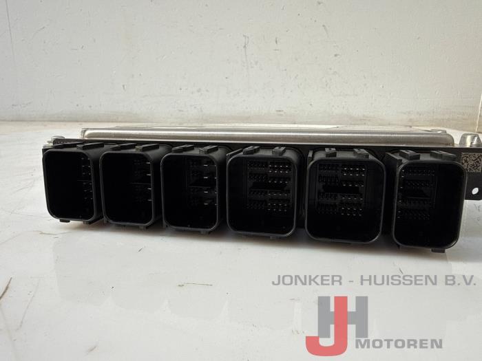 Computer Motormanagement BMW X5 B57D30B - Фото 3