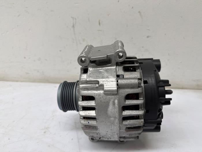 Dynamo Volkswagen Golf