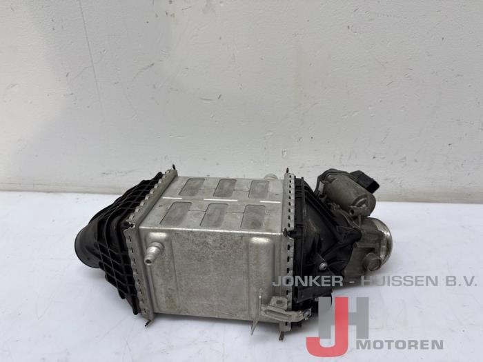 Intercooler BMW M5 S63B44B - صورة 3