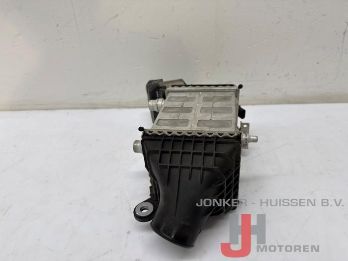 Intercooler BMW M5 S63B44B - صورة 2